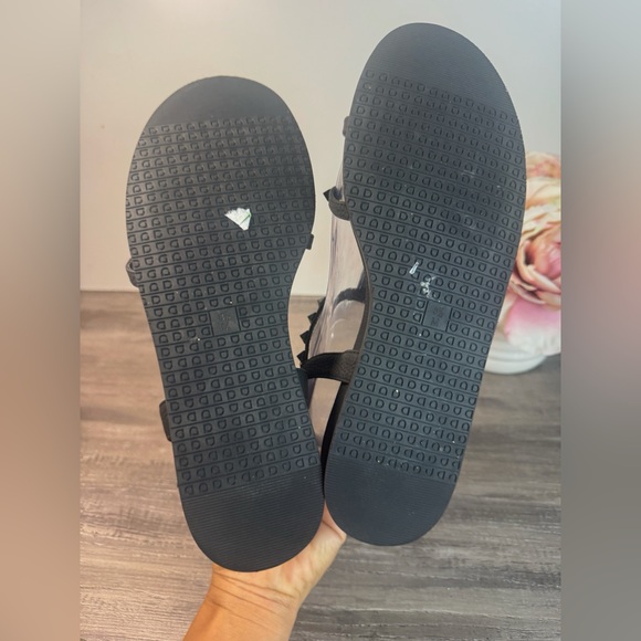 Vaneli Nelina Black Studded Sandals size 8.5 $100 EUC - Picture 11 of 11